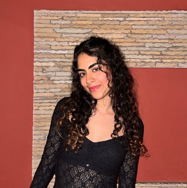 Naysa Arora