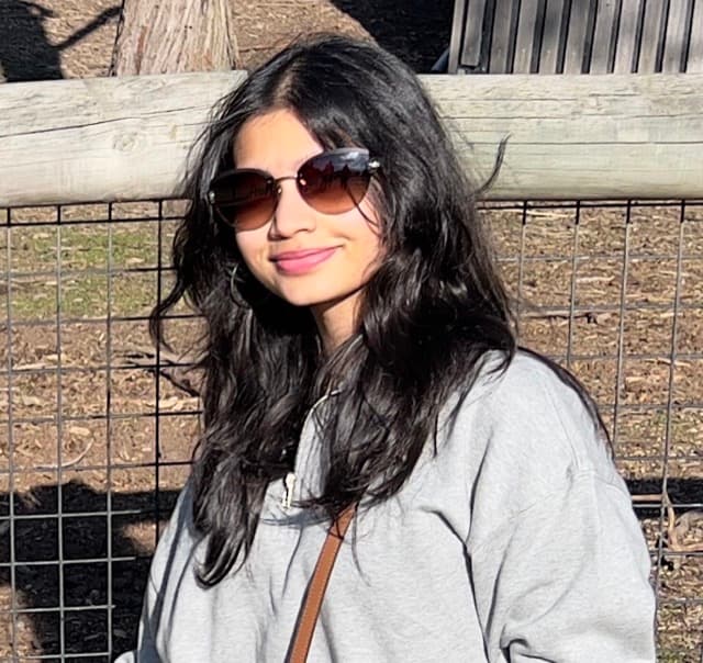Niharika Elangovan
